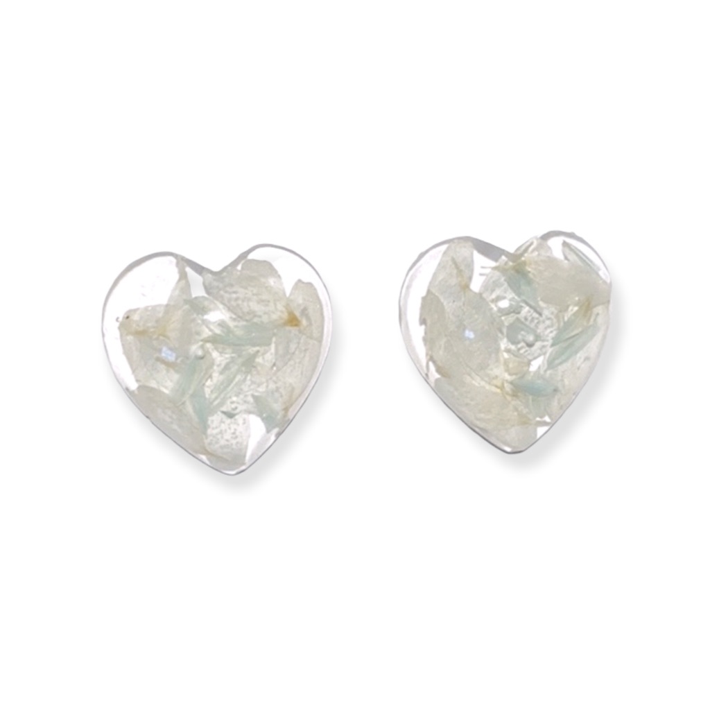 Daisy Petal Heart Earrings Real Daisy Petals Daisy Petal Heart Earrings Real Daisy Petals